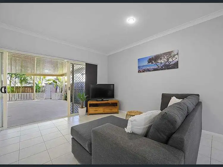 Third view of Homely house listing, 5 Grenada Court, Varsity Lakes QLD 4227