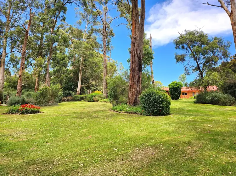 5 Elizabeth Close, Drouin VIC 3818