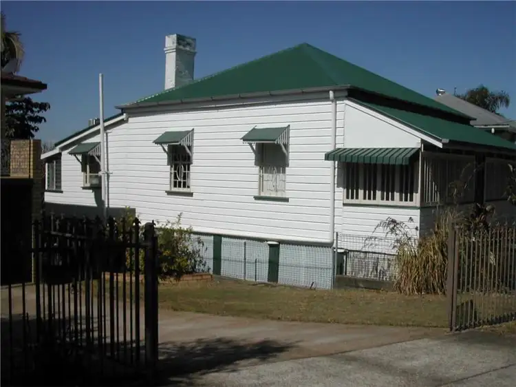 49 Swan Terrace, Windsor QLD 4030