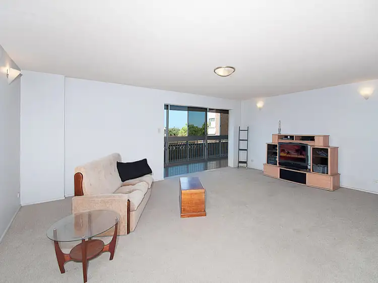 Fourth view of Homely unit listing, 2/42 Dunmore Terrace, Auchenflower QLD 4066