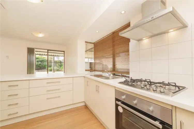 Seventh view of Homely house listing, 10 Heron Way, Yangebup WA 6164