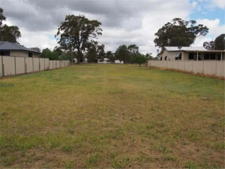 40 Border Street, Wallangarra QLD 4383