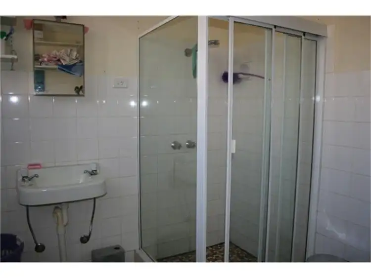 Third view of Homely block of units listing, 27 Edward Road, Batehaven NSW 2536