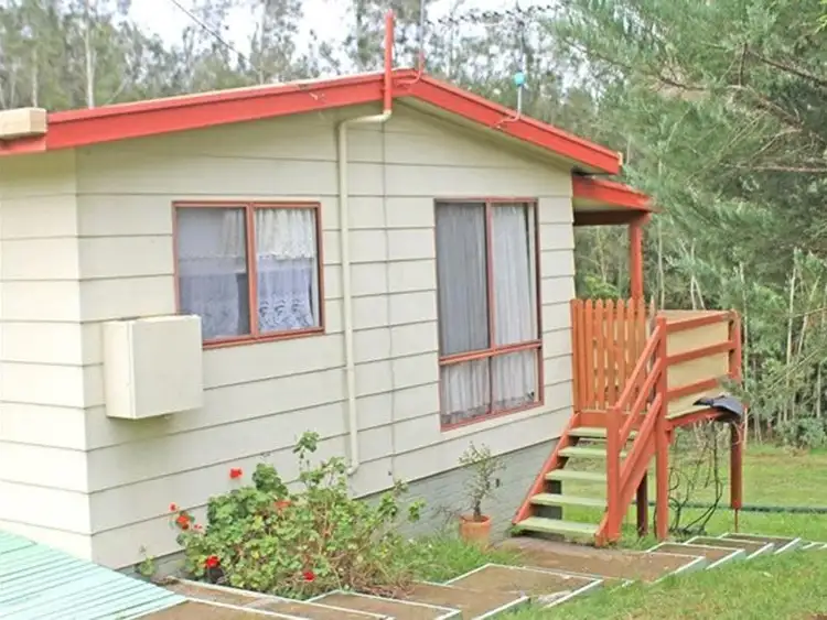 16 Heron Road, Catalina NSW 2536