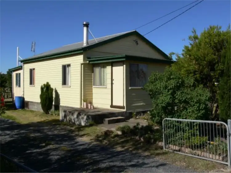 Fourth view of Homely house listing, 10 Allison Street, Stanthorpe QLD 4380