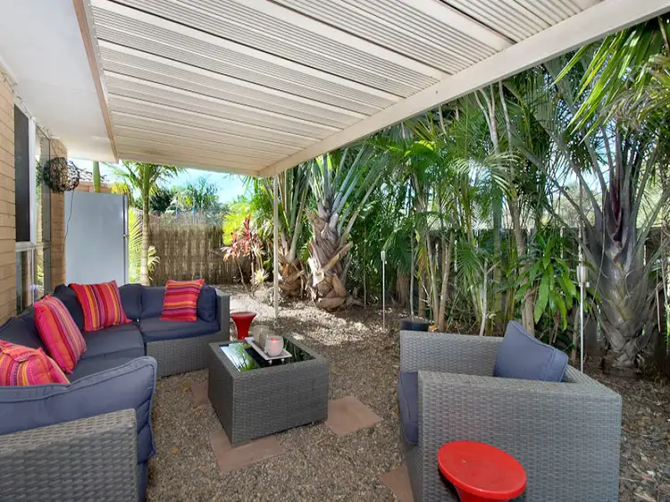 15 Mooney Close, Goodna QLD 4300