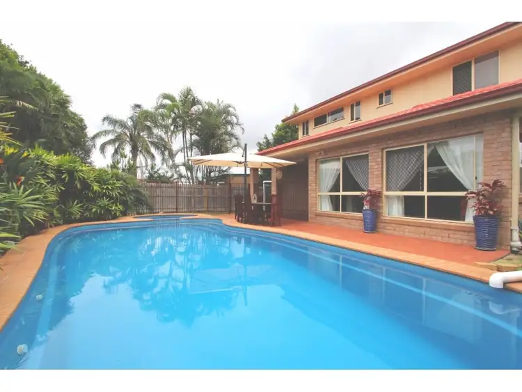 17 Allen Street, Wynnum QLD 4178