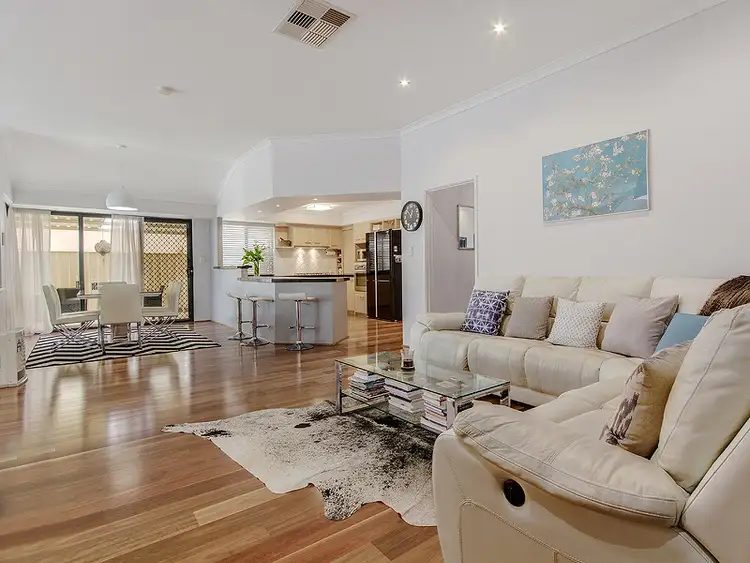 Seventh view of Homely house listing, 10 Peelhurst Way, Baldivis WA 6171