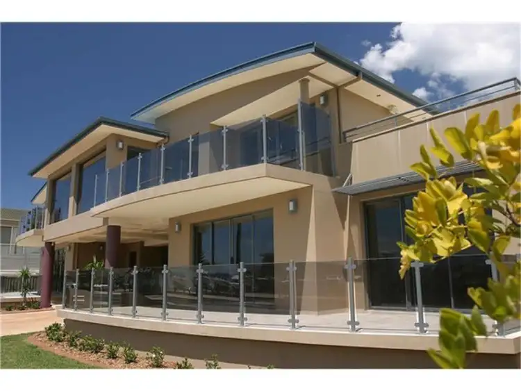 Main view of Homely apartment listing, 4/94-96 Beach Road, Batemans Bay NSW 2536