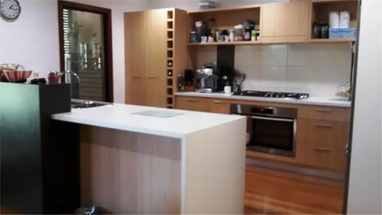 19 Roberts Dr, Cooroy QLD 4563