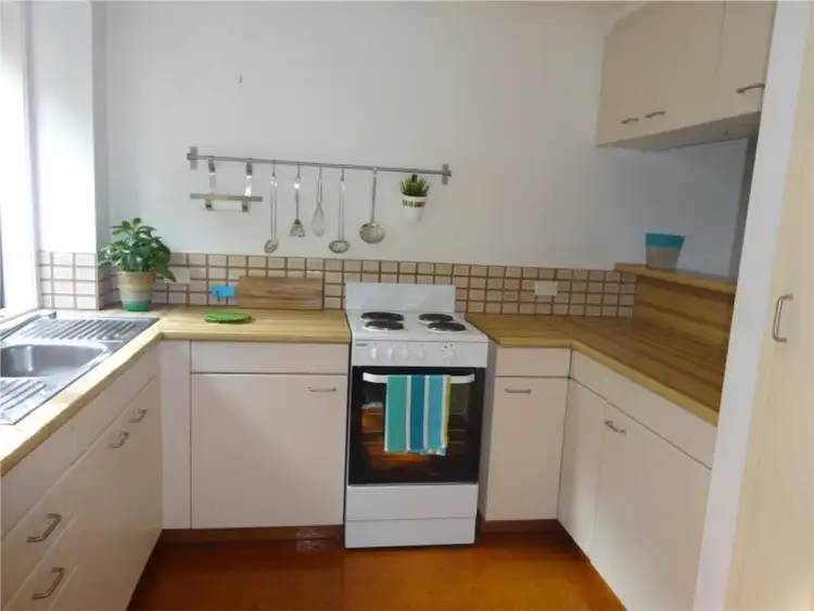 Main view of Homely townhouse listing, 4/7 Parkridge Drive, Molendinar QLD 4214