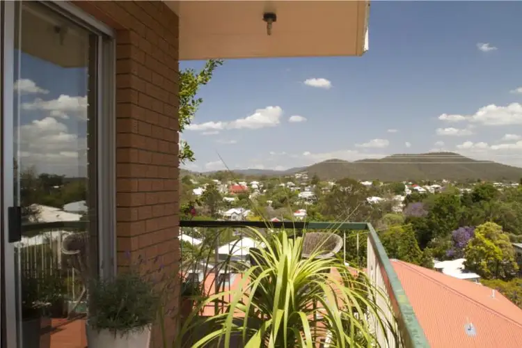 Sixth view of Homely unit listing, 2/77 Enoggera Terrace, Red Hill QLD 4059