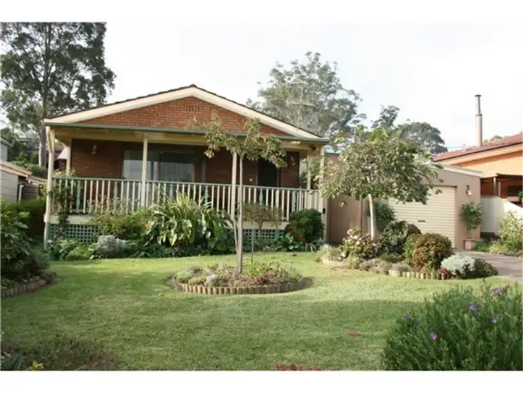 9 Bernadette Boulevarde, Batehaven NSW 2536