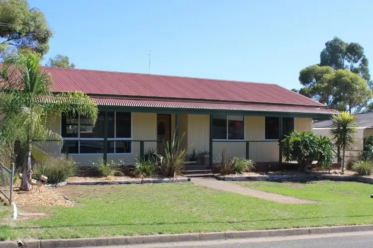 9 Kelly Street, Clare SA 5453