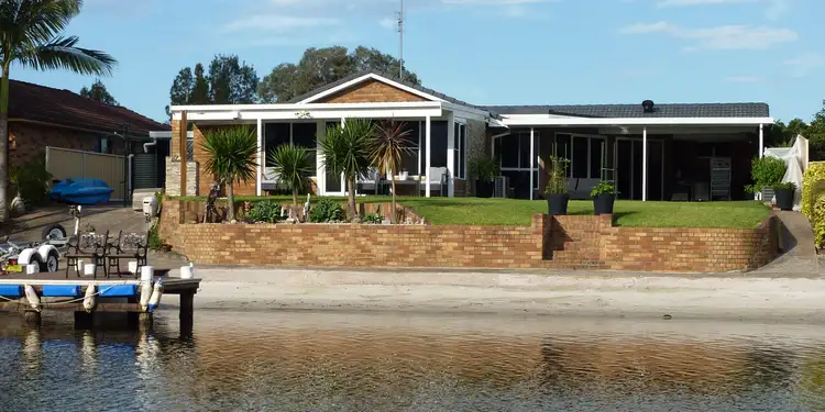 9 Cormorant Avenue, Sussex Inlet NSW 2540
