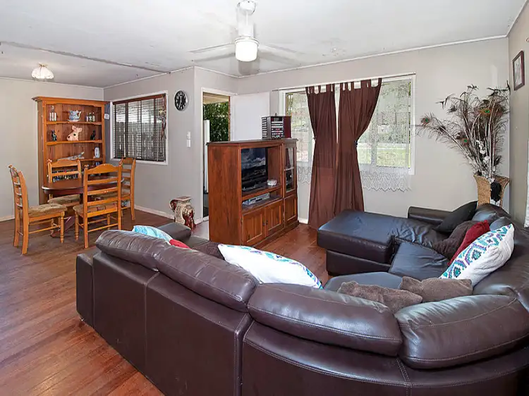 17 Glencarron Street, Kenmore QLD 4069