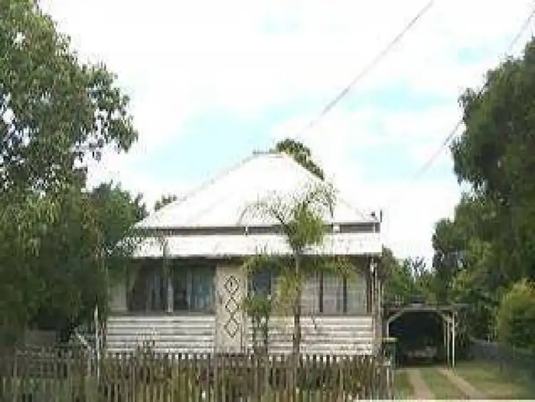 14 Chubb Street, One Mile QLD 4305