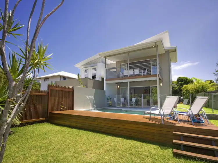 33 Resolute Street, Sunrise Beach QLD 4567