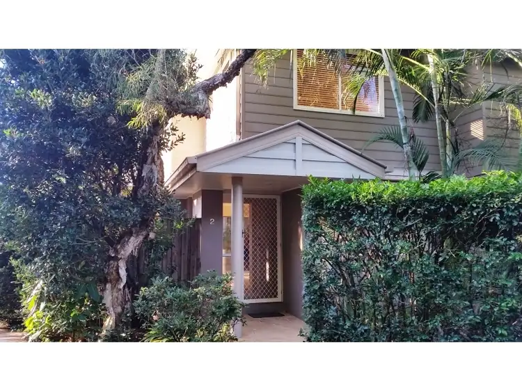 Main view of Homely townhouse listing, 2/19 Oceanside Place, Suffolk Park NSW 2481