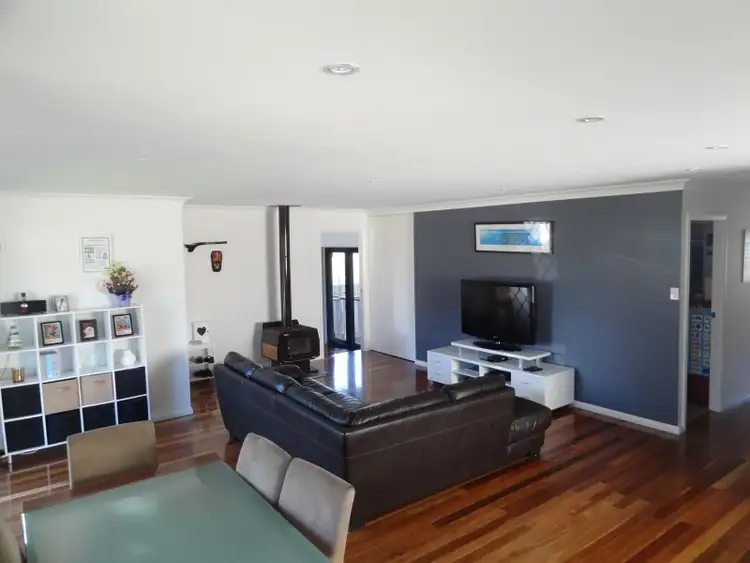 Sixth view of Homely house listing, 18 Albatross Road, Berkeley Vale NSW 2261