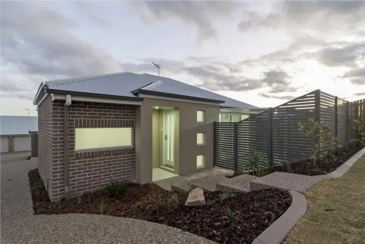 3/4 Alistair Street, Glenvale QLD 4350