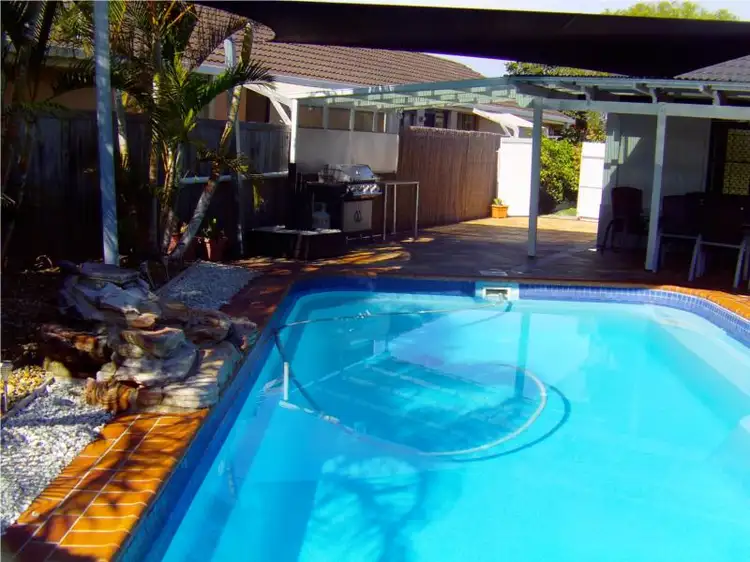 10 Glenwater Crescent, Helensvale QLD 4212