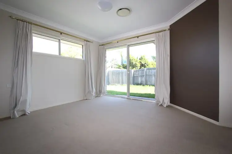 Sixth view of Homely house listing, 27 Clayton Court, Crestmead QLD 4132