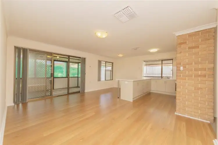 10 Heron Way, Yangebup WA 6164