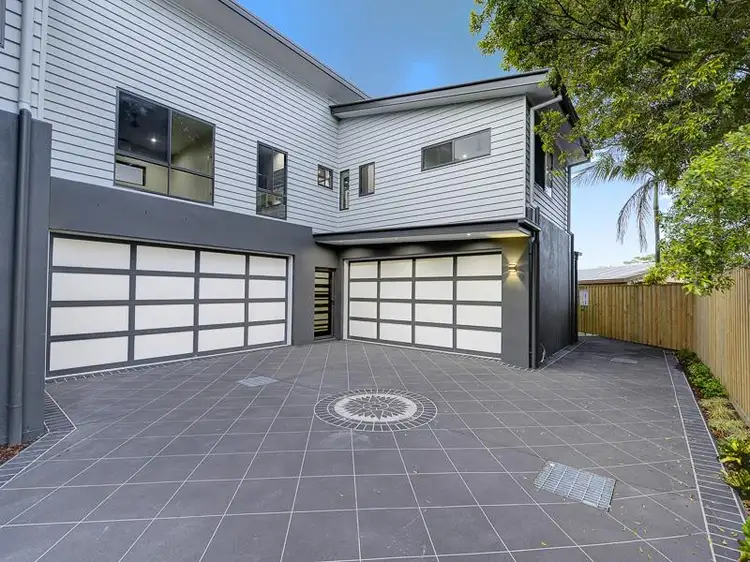 2/32 Edmond Street, Carina QLD 4152