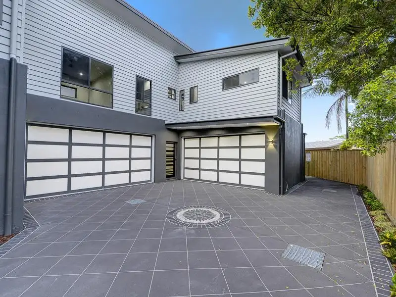 Main view of Homely townhouse listing, 2/32 Edmond Street, Carina QLD 4152
