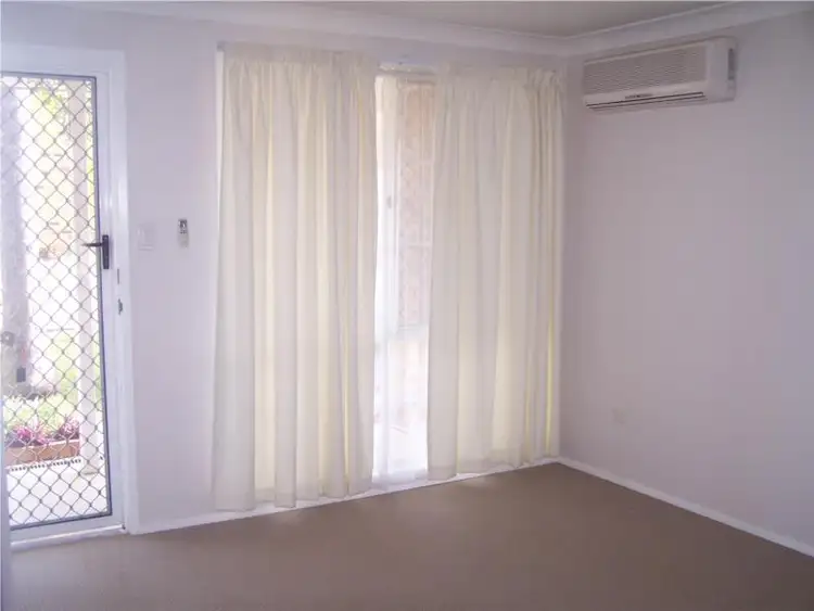 Fourth view of Homely unit listing, 19 BenLexcen Court, Mount Warren Park QLD 4207