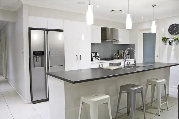 48 York Street, Tahmoor NSW 2573