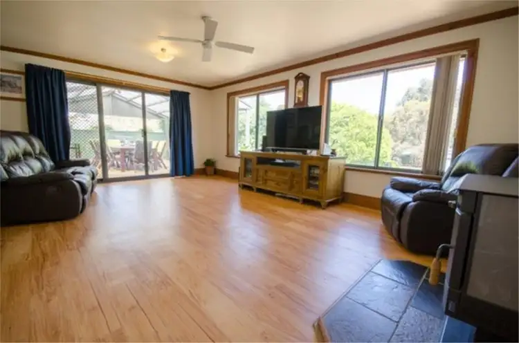 Fifth view of Homely house listing, 2 Kelly Street, Clare SA 5453