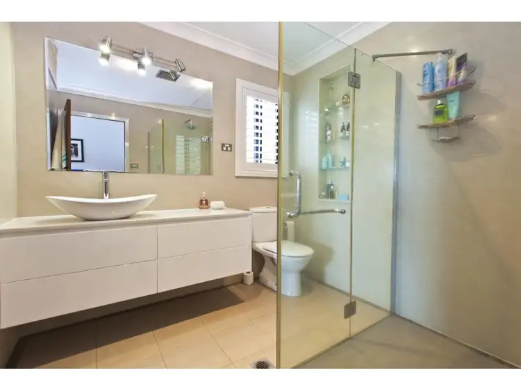 Sixth view of Homely house listing, 2 Tathra Place, Tallai QLD 4213