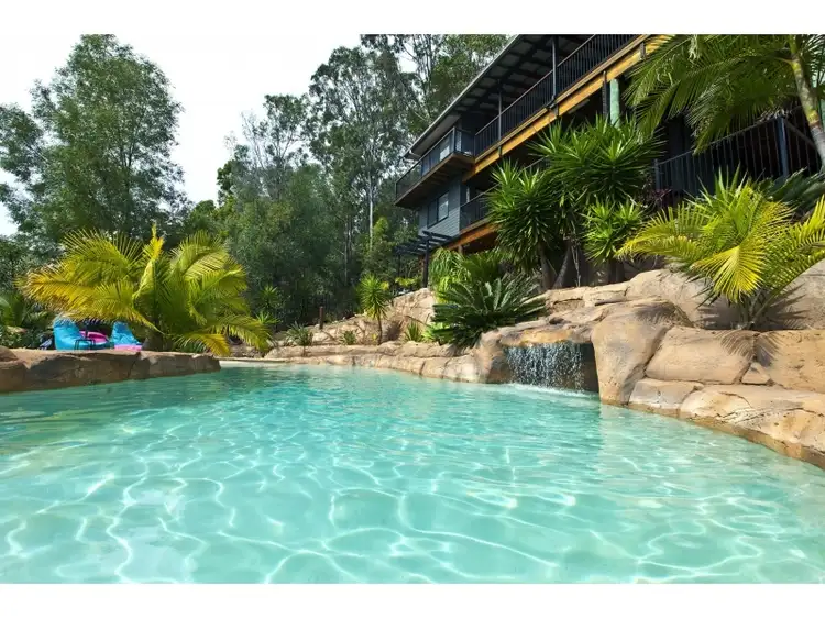 2 Tathra Place, Tallai QLD 4213