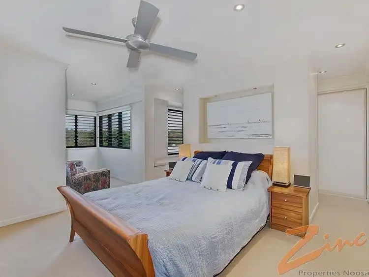 Sixth view of Homely house listing, 5 Seafarer Court, Castaways Beach QLD 4567