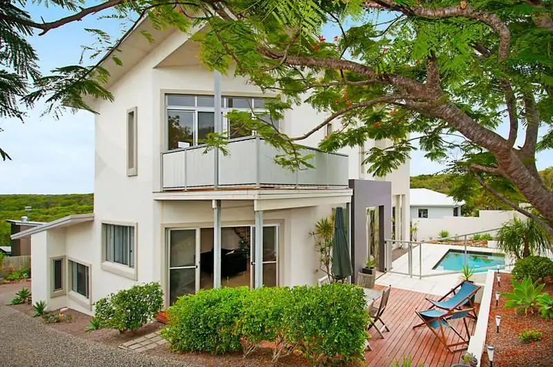 Main view of Homely house listing, 11 Seafarer Court, Castaways Beach QLD 4567