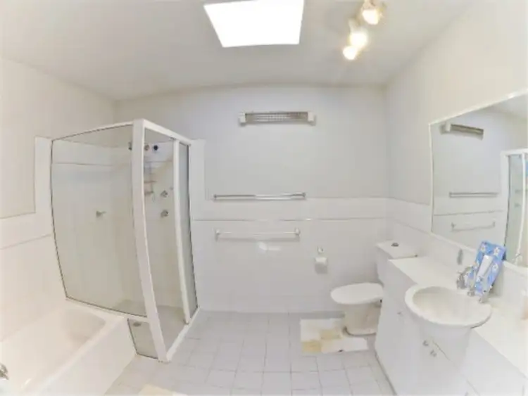 Sixth view of Homely house listing, 39 Berrima Parade, Surfside NSW 2536