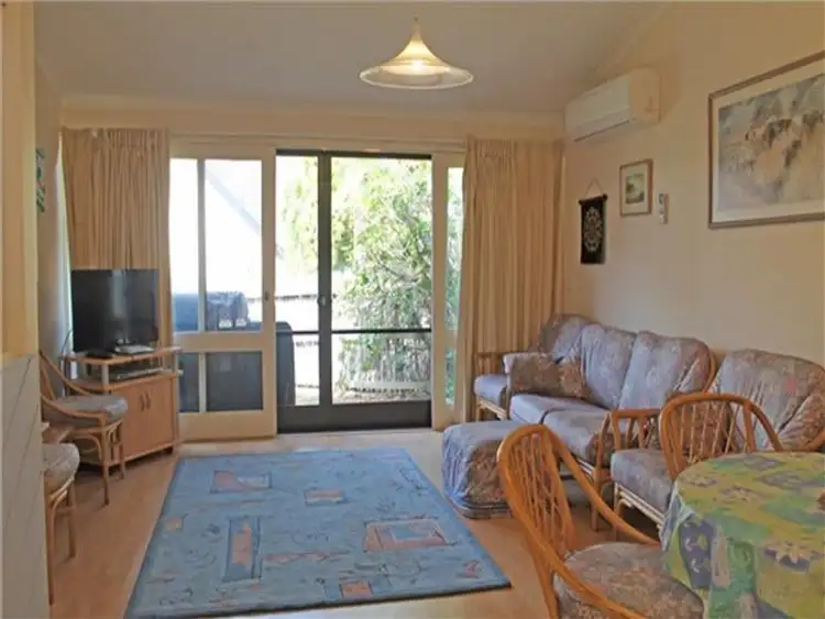 Second view of Homely unit listing, 4/336 Beach Road, Batehaven NSW 2536