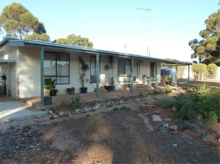 15 Stavely Street, Farrell Flat SA 5416