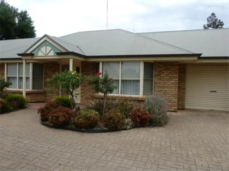 2/43 Beare Street, Clare SA 5453