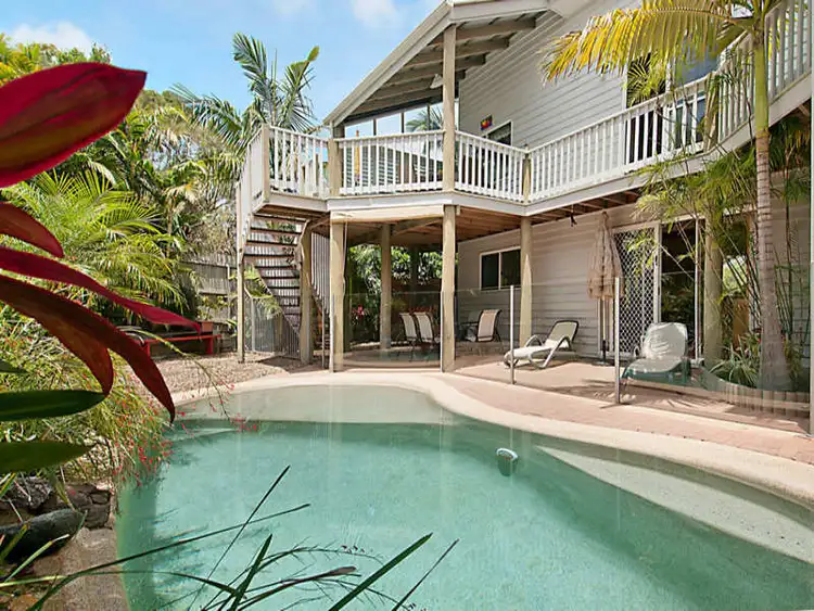 41 Driftwood Drive, Castaways Beach QLD 4567