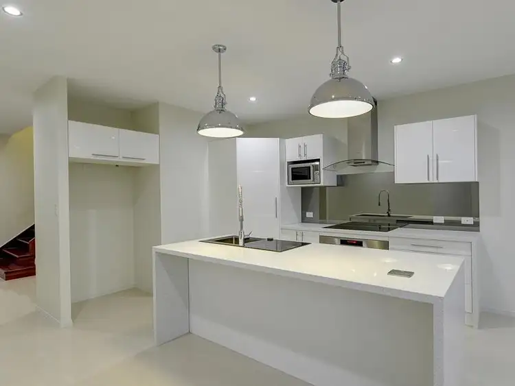 Sixth view of Homely townhouse listing, 2/32 Edmond Street, Carina QLD 4152