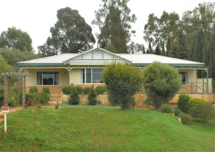 31 Forrest Street, Bridgetown WA 6255