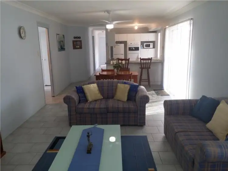Fifth view of Homely house listing, 8 Bracken Close, Cameron Park NSW 2285