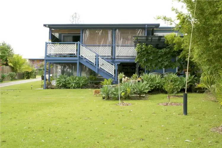 12 Wallace Street, Scotts Head NSW 2447