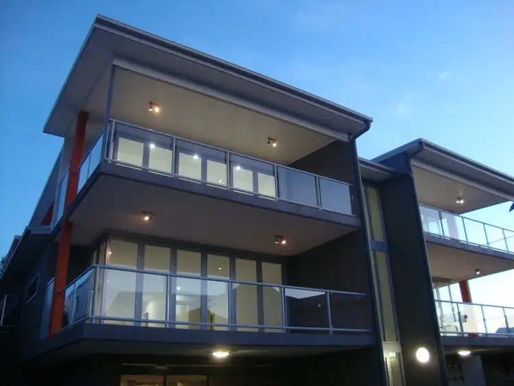 3/53 Douglas Street, Greenslopes QLD 4120