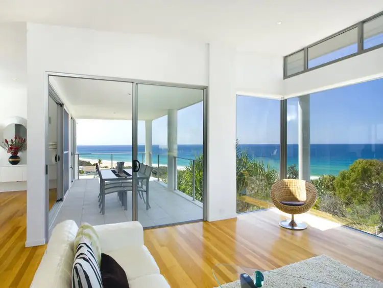 11 Noosa Dunes Court, Castaways Beach QLD 4567