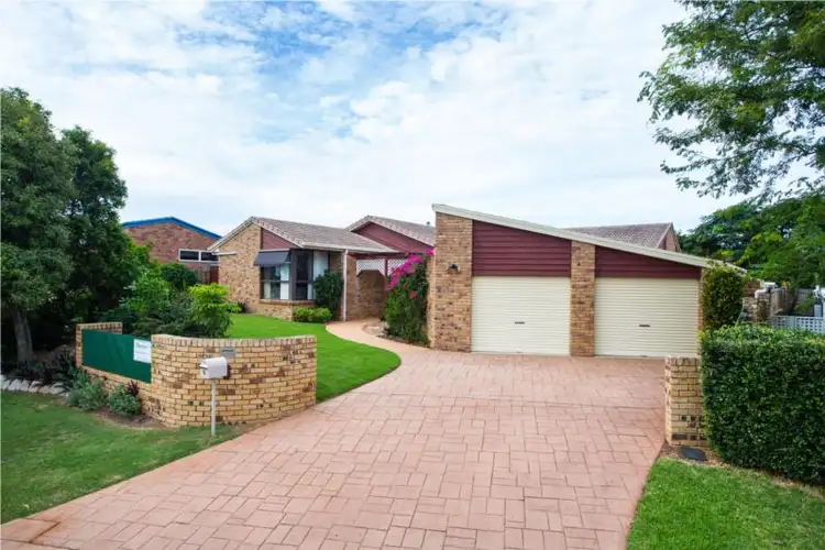 6 Carlile Place, Wynnum West QLD 4178