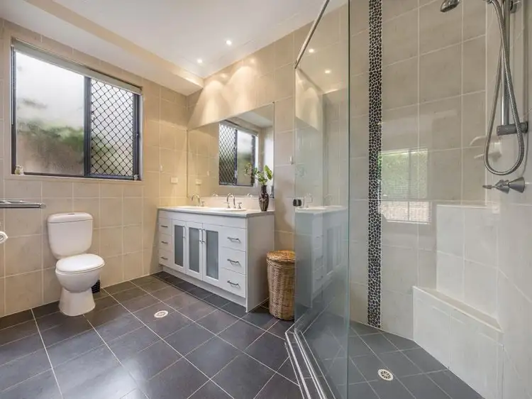 Third view of Homely house listing, 20 Honeygem Place, Birkdale QLD 4159